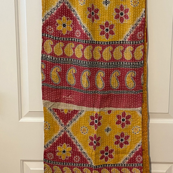 KANTHA SCARF REVERSIBLE TWO SIDED SARI HEAD WRAP DECOR LINEN SARONG - Picture 8 of 11